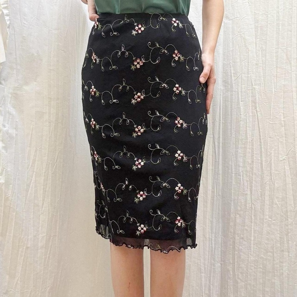 Black‎ Floral Pencil Skirt with Scalloped Hem Vintage 90s Coquette M/L